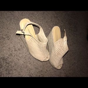 Nude Wedges Chinese Laundry